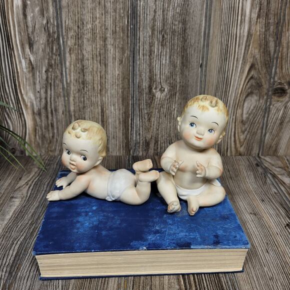 Vintage Piano Babies Norcrest F-239 Figurines - Picture 1 of 10